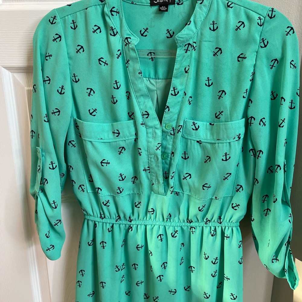 Justify Dress Size Small - Picture 2 of 5